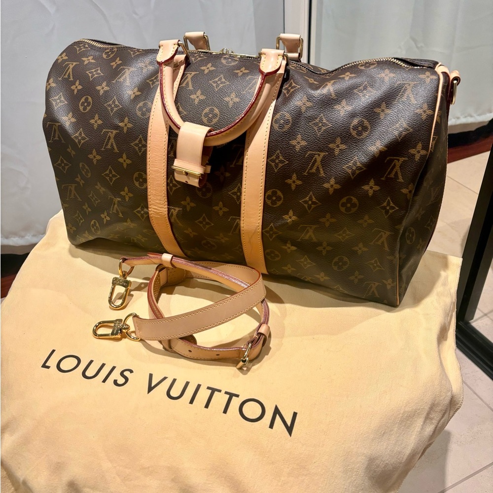 LOUIS VUITTON Monogram Keepall 50 Travel Handbag